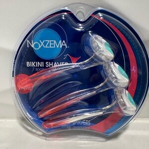 Vintage Noxzema Bikini Razors Discontinued Disposable Razors Sealed Rare